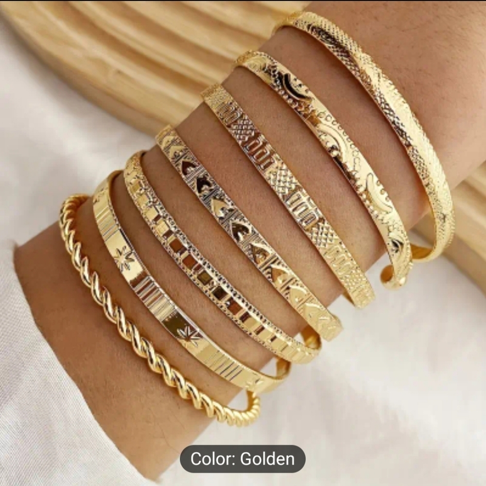 Elegant Gold Bangle Set